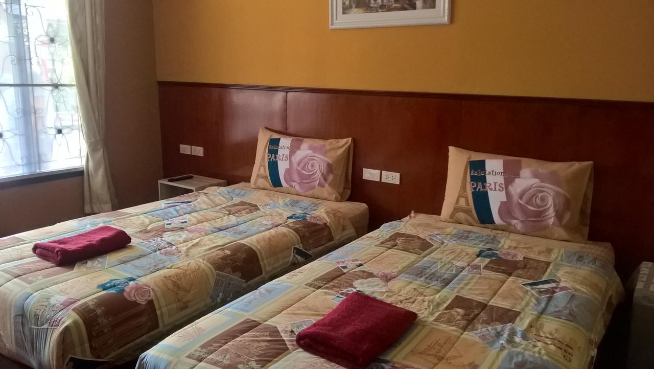 Aiyara House Bed & Breakfast Ayutthaya Eksteriør bilde